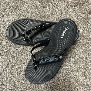 Skechers black sandals, cute embellishments size 8, NWOT